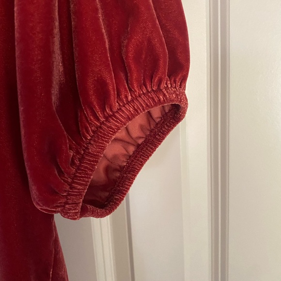 Old Navy Elbow- Sleeve Split- Neck Velvet Swing Blouse - Picture 3 of 6